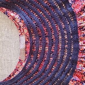 Loveappella Blue and Pink Sleeveless Ribbed Blouse